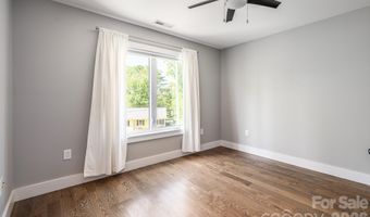 139 Linden St, Arden, NC 28704