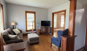 914 FULTON St, Antigo, WI 54409