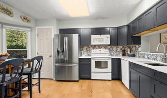 19 MICA Ct, Baltimore, MD 21209