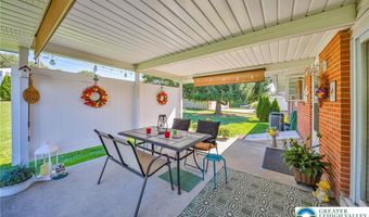 3016 Coplay Ln, North Whitehall, PA 18052