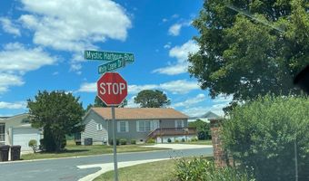 17 WHITE CRANE Dr, Berlin, MD 21811