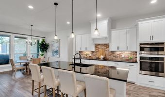 109 N Silver Saddle Trl, Weatherford, TX 76087