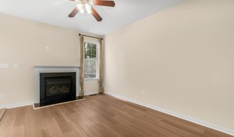 43729 STOKE CHAPEL Ter, Ashburn, VA 20148