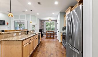 4112 CREEKVIEW Ct, Auburn, AL 36832