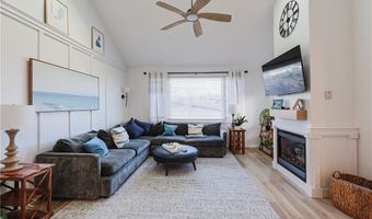 87 Nipmuc Trl B, North Providence, RI 02904