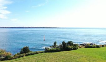 127 Cliff Dr, Narragansett, RI 02882