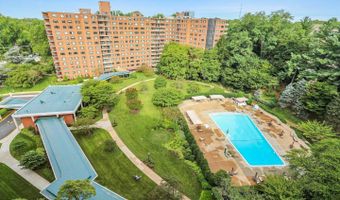 4201 CATHEDRAL Ave NW #222W, Washington, DC 20016