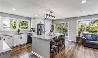 4579 141st St W, Apple Valley, MN 55124