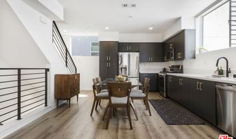 3034 N North Coolidge Ave, Los Angeles, CA 90039