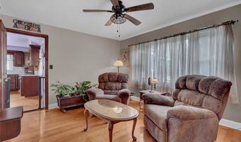 336 Richmond Ave, Amityville, NY 11701