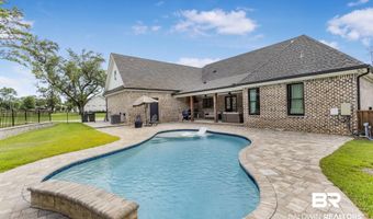 7530 Anglers Trl, Bay Minette, AL 36507