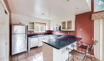 208 Spreckels Dr, Aptos, CA 95003