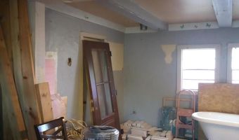 411 Hedges St, Ashville, OH 43103