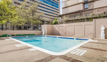 1301 N COURTHOUSE Rd 802, Arlington, VA 22201