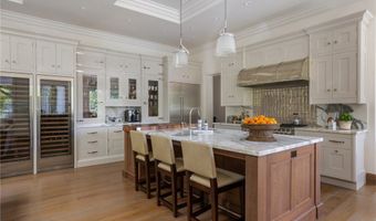 2210 Triunfo Pl, Agoura Hills, CA 91301