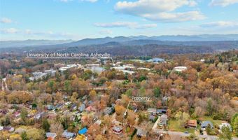 5 Elmore St, Asheville, NC 28804