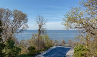 1 Cameron Cir, Atlantic Highlands, NJ 07716