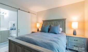 1529 Briar Creek Rd 1A, Charlotte, NC 28205