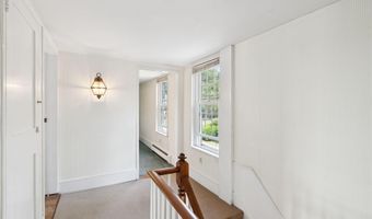 26 Grove St, Bath, ME 04530