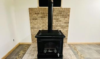 117 Elizabeth Dr, Aberdeen, SD 57401