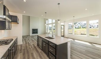 6730 Snowy Owl Ln, Affton, MO 63123