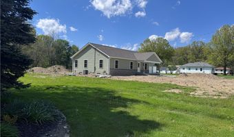 406 S Raccoon Rd, Austintown, OH 44515