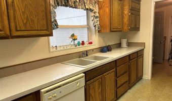 1001 N VanBuren # 5 Ave, Abilene, KS 67410