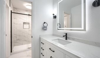504 Pine Island Cir, Heath, TX 75032