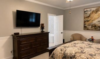 1222 EAGLE PASS Way, Anniston, AL 36207