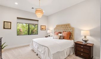 1 Moonfire Dr, Las Vegas, NV 89135