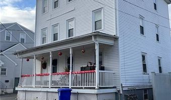 5 Ryan Ave 3, Bristol, RI 02809