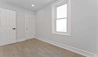 7703 RIDGE Ave, Philadelphia, PA 19128