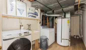 6337 LENOX Rd, Bethesda, MD 20817