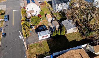 25 Homestead Ave, Avenel, NJ 07001