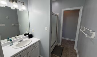 1414 Hickory St, Albertville, AL 35950
