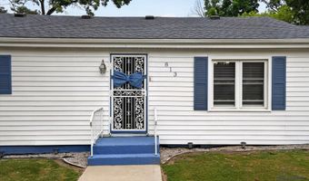 813 Barnes St, Albion, MI 49224