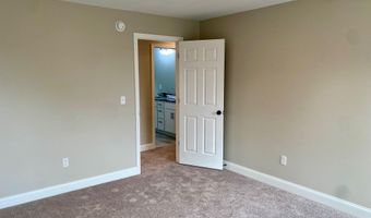 49 Woodbrey Ln, Standish, ME 04084