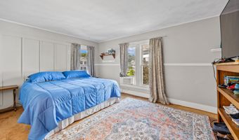 157 High St, Bristol, CT 06010