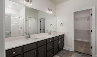 794 Fairway Rd, Ayden, NC 28513