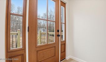 45 Tamarack Ter, Albrightsville, PA 18210