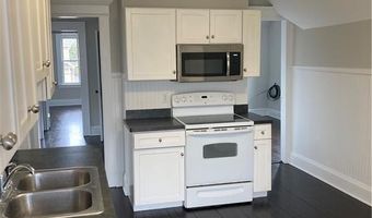 65 Scofield Ave, Bridgeport, CT 06605