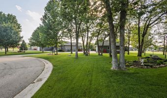 2111 Robins Nest SE, Alexandria, MN 56308