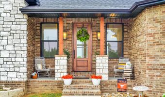 415 S Piper Ave, Ash Grove, MO 65604