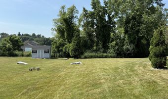 7 Hammerstone Ln, Altamont, NY 12009