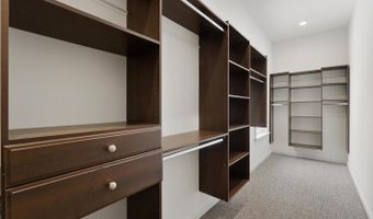 7301 CALVERT St, Annandale, VA 22003
