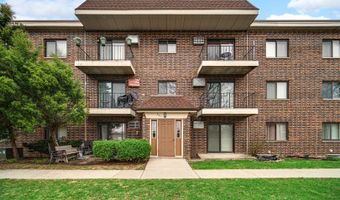 961 N Rohlwing Rd 201B, Addison, IL 60101