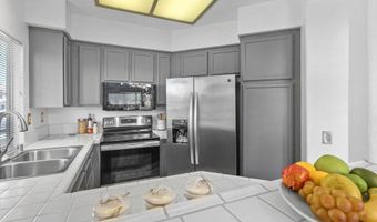 7254 Shoreline Dr 131, San Diego, CA 92122