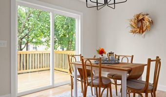 129 Wollaston St, Cranston, RI 02910