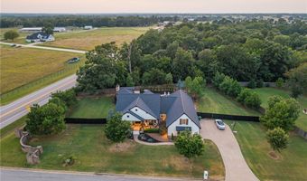 12175 Lost Oak Dr, Bentonville, AR 72712