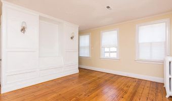 151 DUKE OF GLOUCESTER St, Annapolis, MD 21401